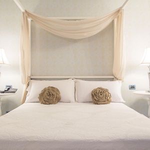 Comfort Double or Twin Room